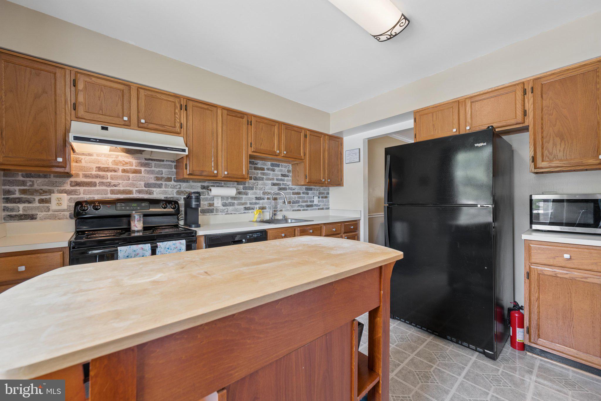 AVONDALE RUN - Residential