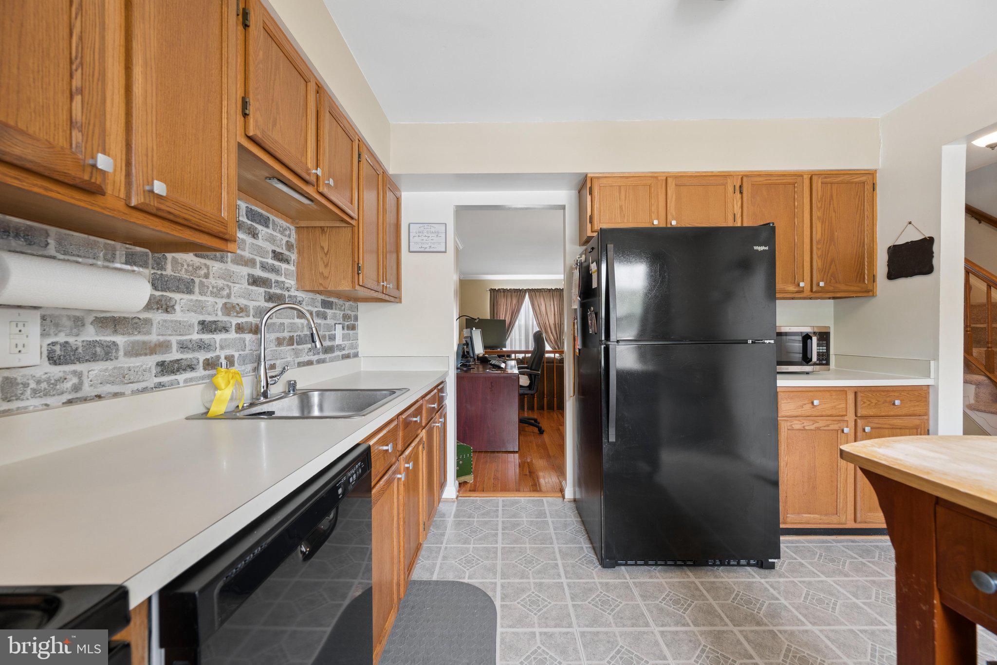 AVONDALE RUN - Residential