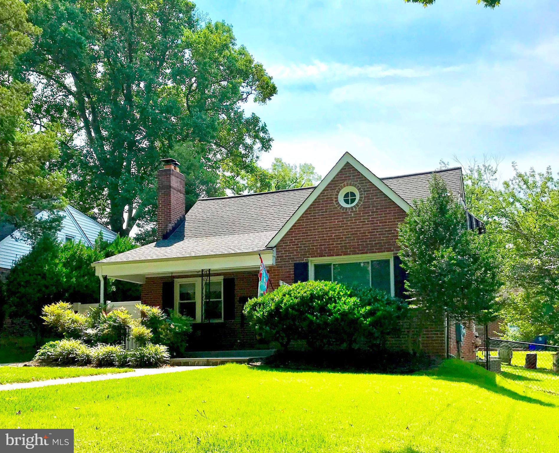 Traditional on the outside with a transitional and light-filled interior, this brick Cape Cod is everything today's buyer wants -- all within a 10 minute walk to metro! Easy access to 495, Downtown Silver Spring's shops, steps from the playground, picnic area and tennis courts of Montgomery Hills Park. Renovated 3BR, 1B, turn-key home with fenced in yard and outdoor deck!OPEN SUN 8/26 2-4pm!