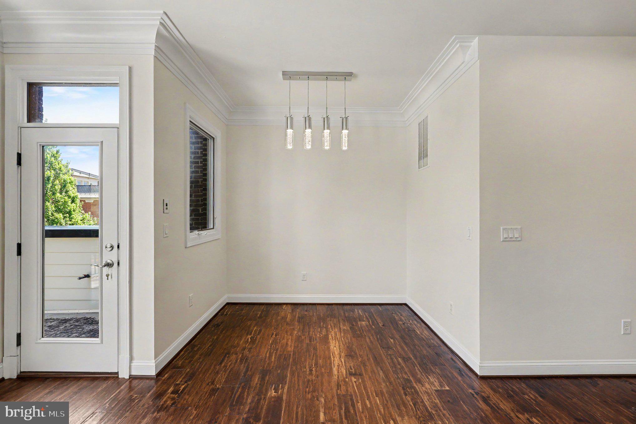 SYMPHONY PARK - Residential