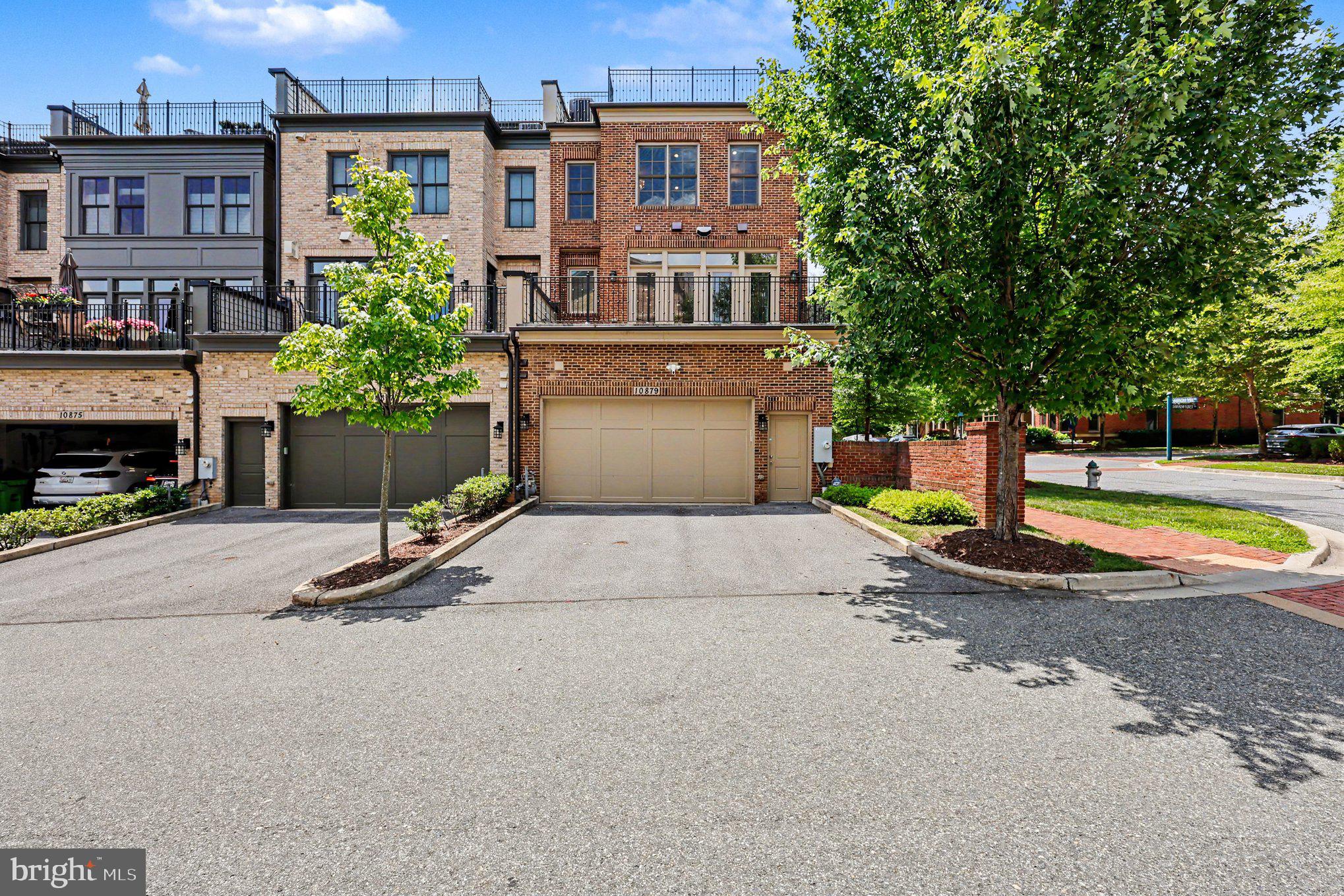 SYMPHONY PARK - Residential