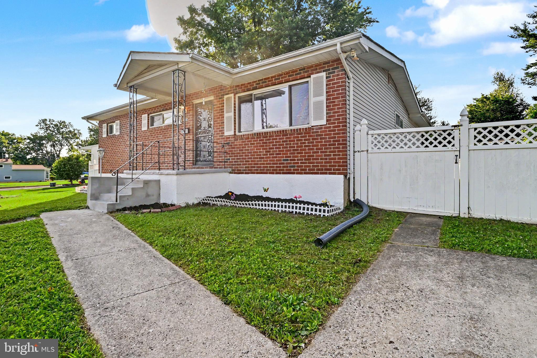 RANDALLSTOWN - Residential