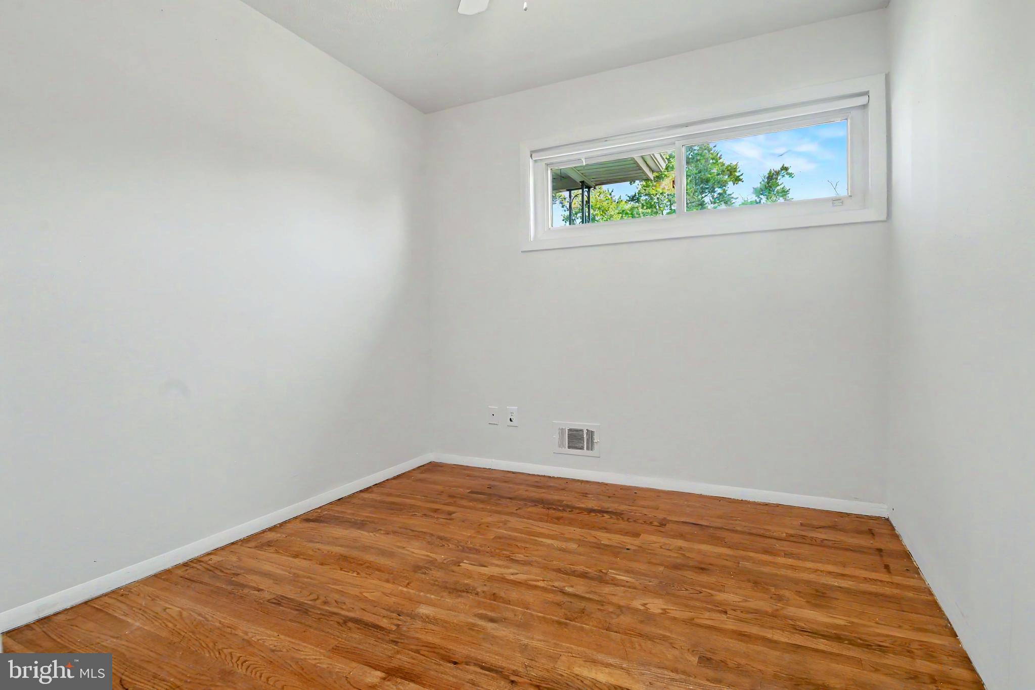 RANDALLSTOWN - Residential