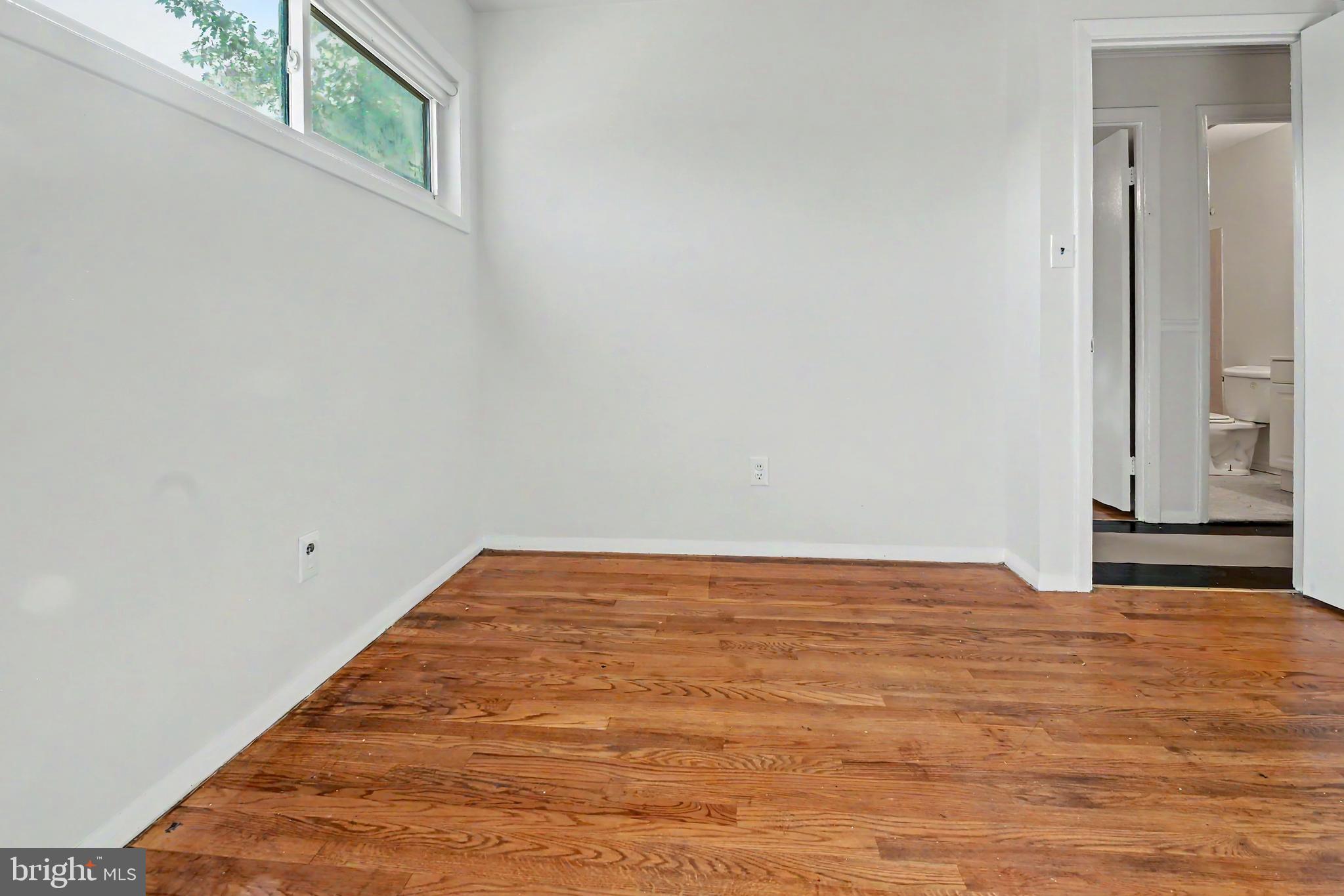RANDALLSTOWN - Residential