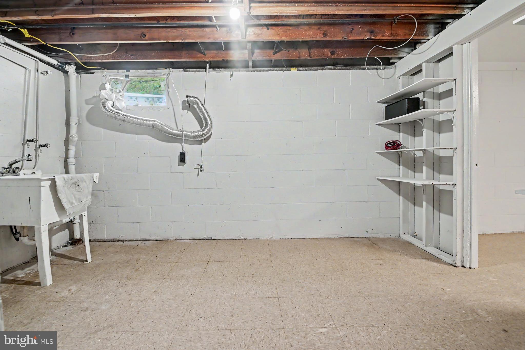 RANDALLSTOWN - Residential