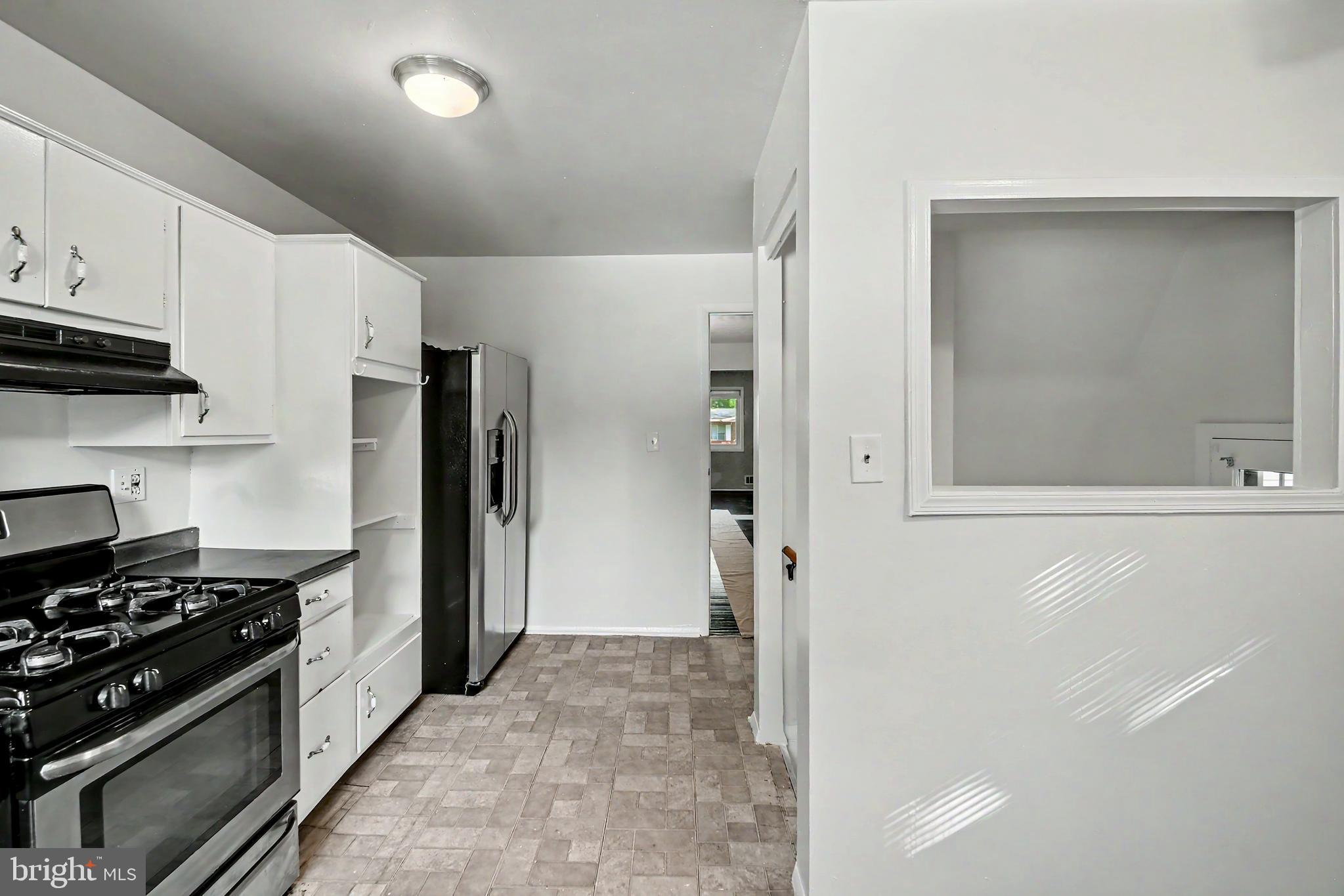 RANDALLSTOWN - Residential