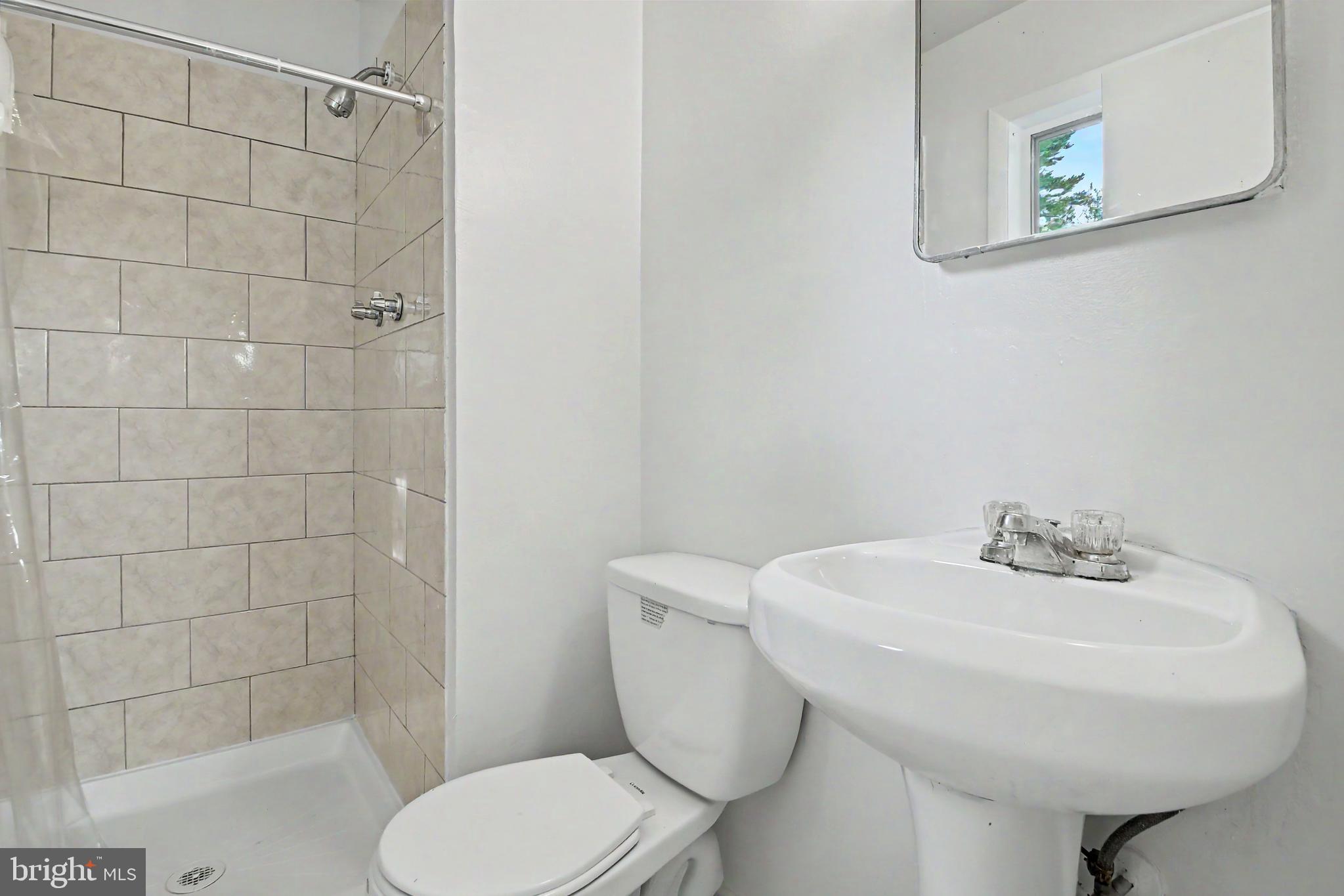 RANDALLSTOWN - Residential