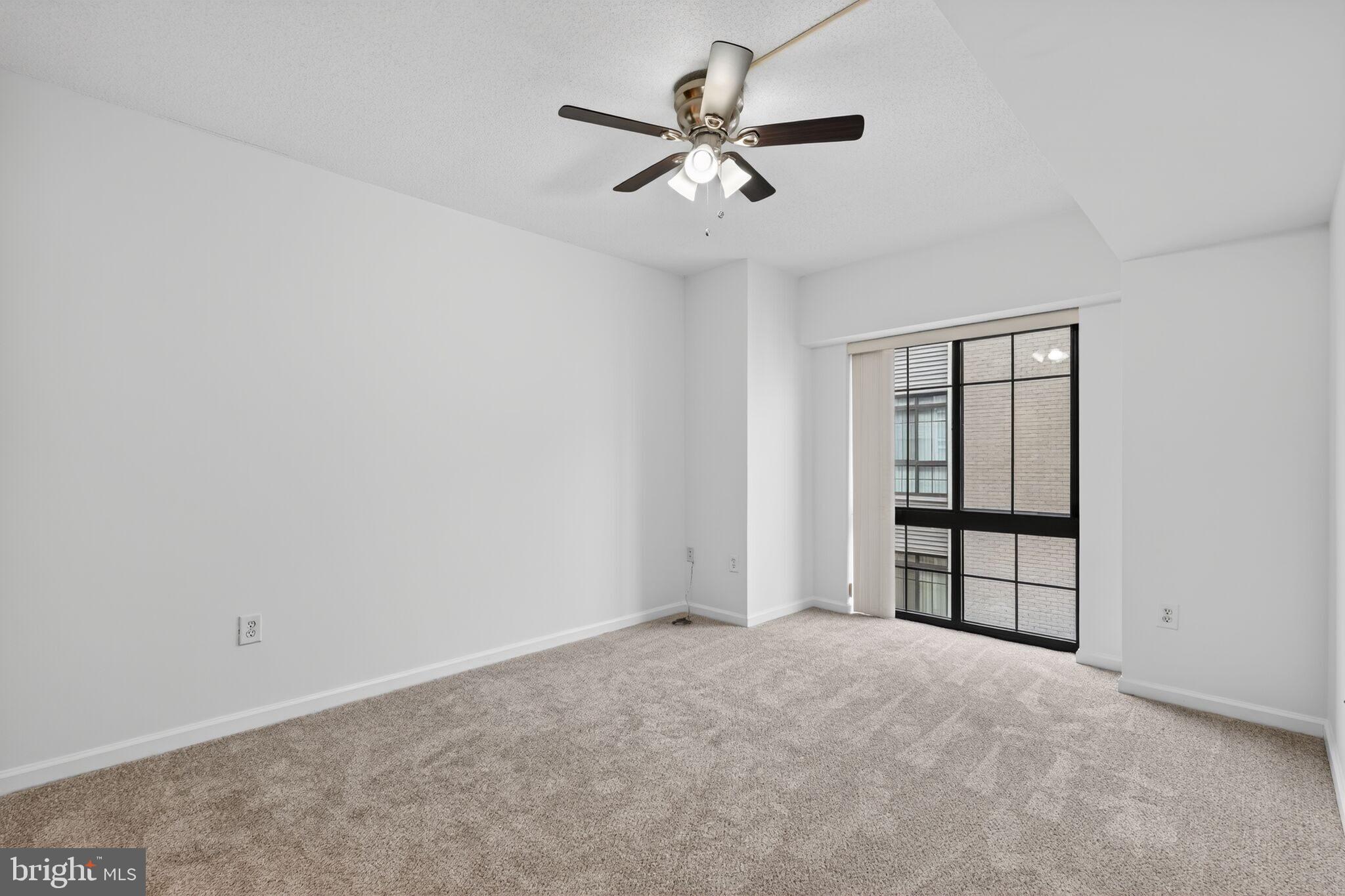 SILVER SPRING - Residential