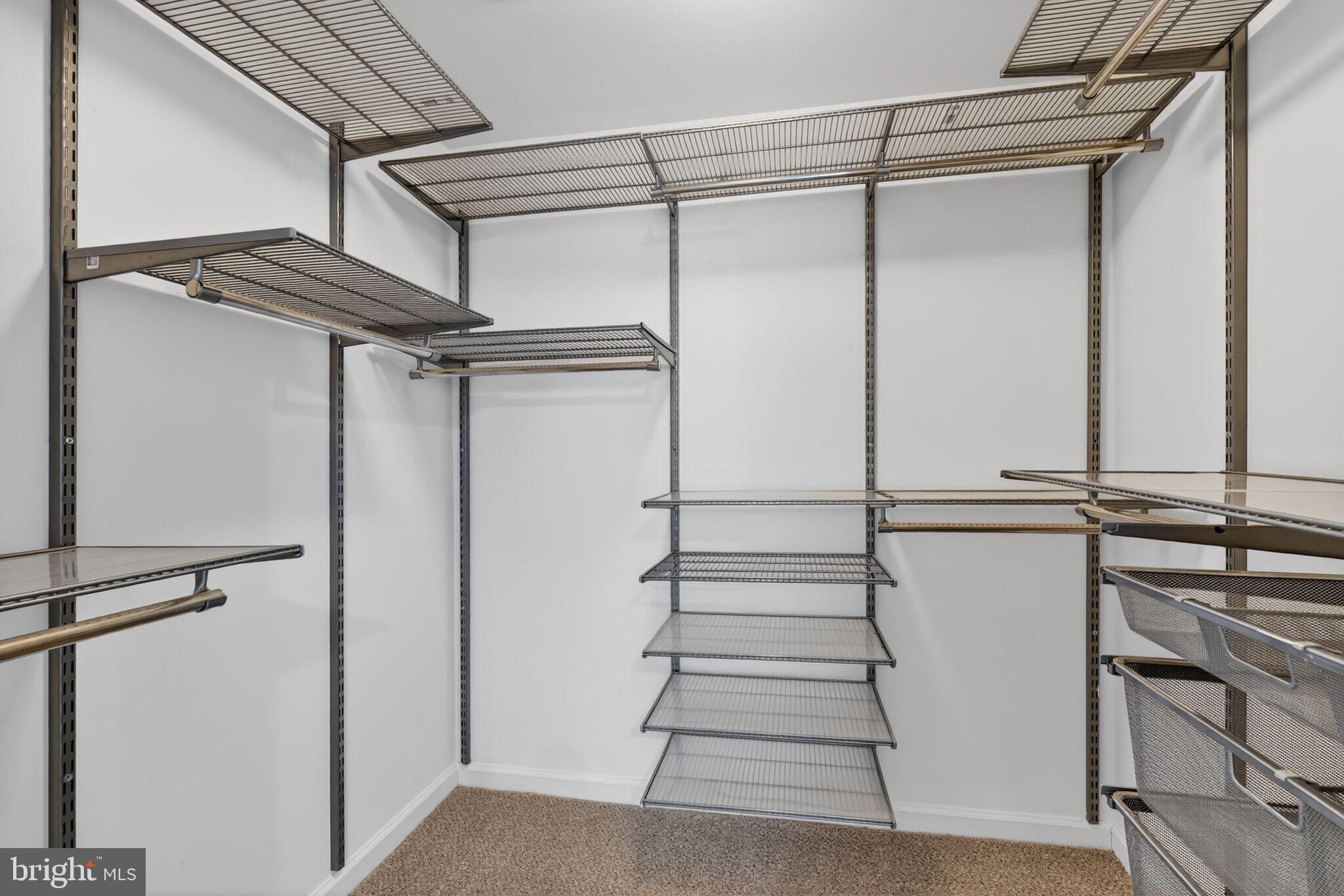SILVER SPRING - Residential