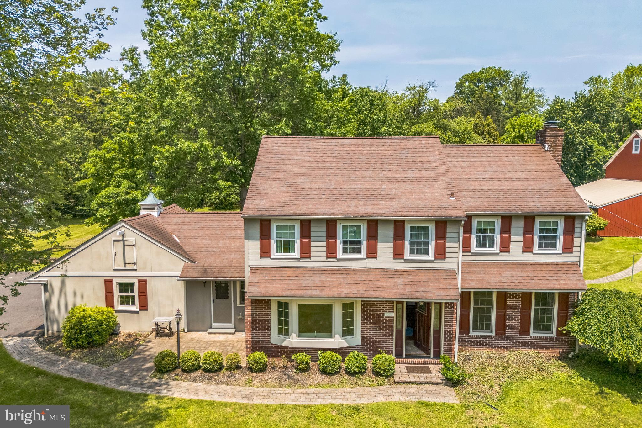 GWYNEDD KNOLL - Residential