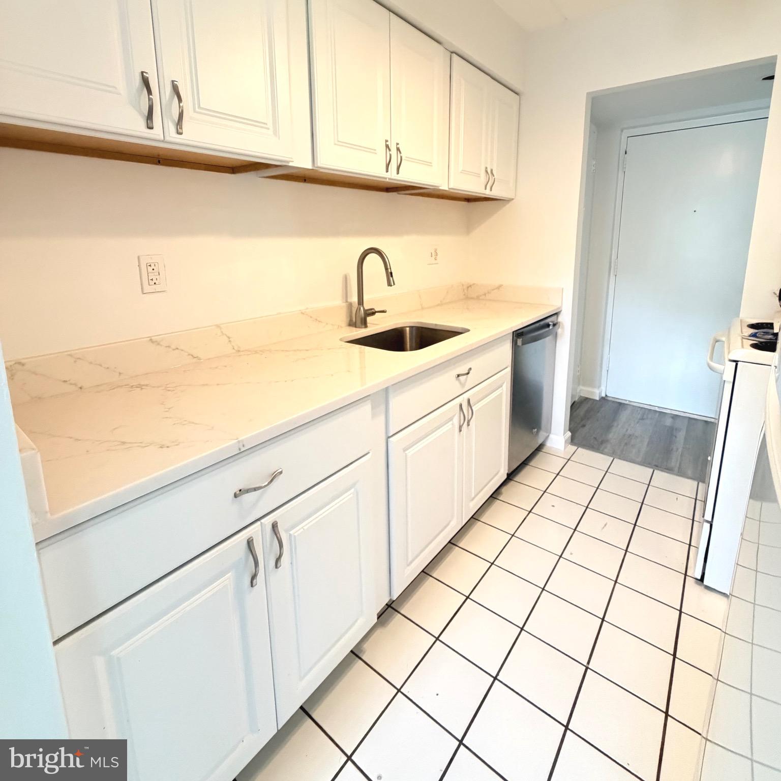 TRIMBLE RUN - Residential