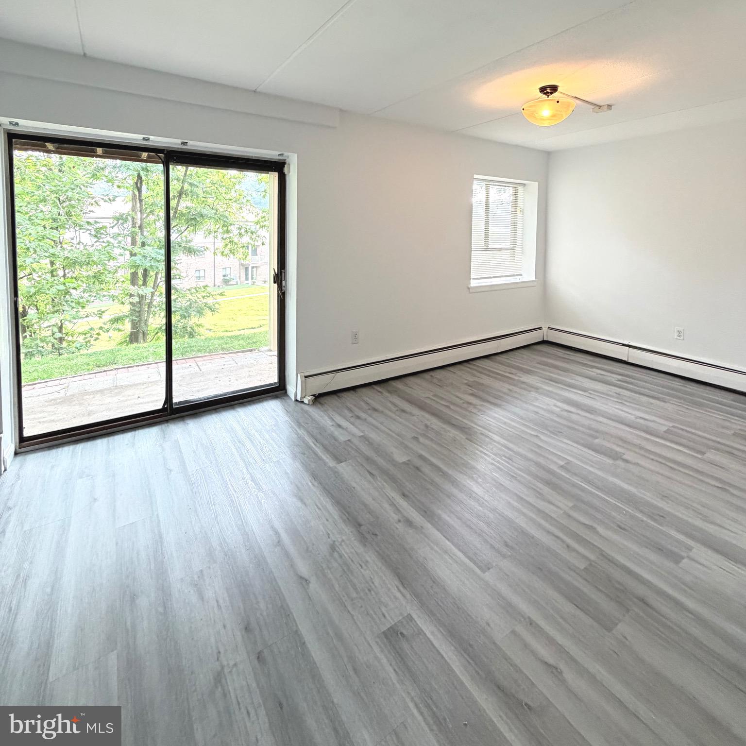 TRIMBLE RUN - Residential