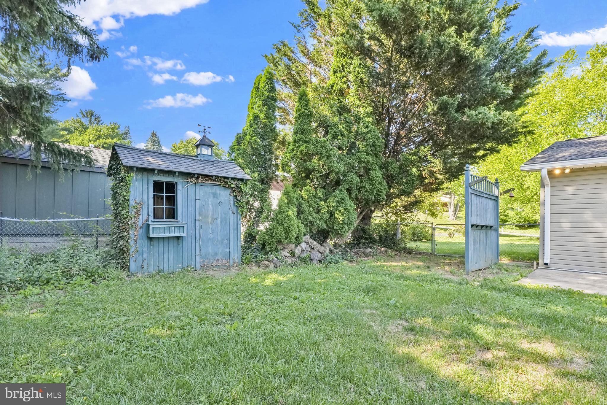 WALNUT RIDGE - Residential