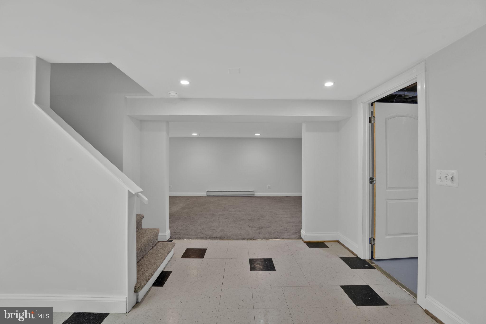 WALNUT RIDGE - Residential