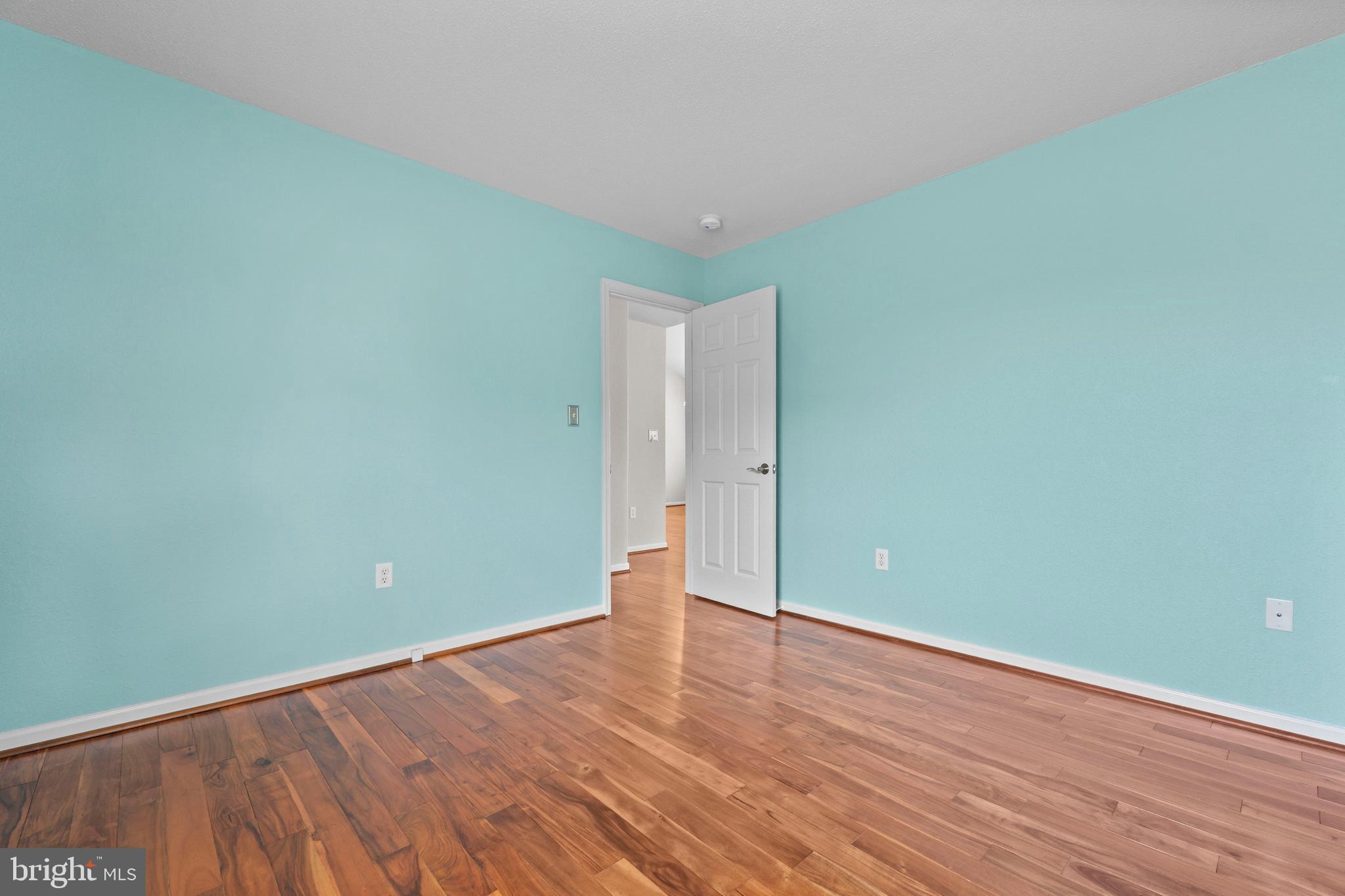 WOODLAND PARK - Residential