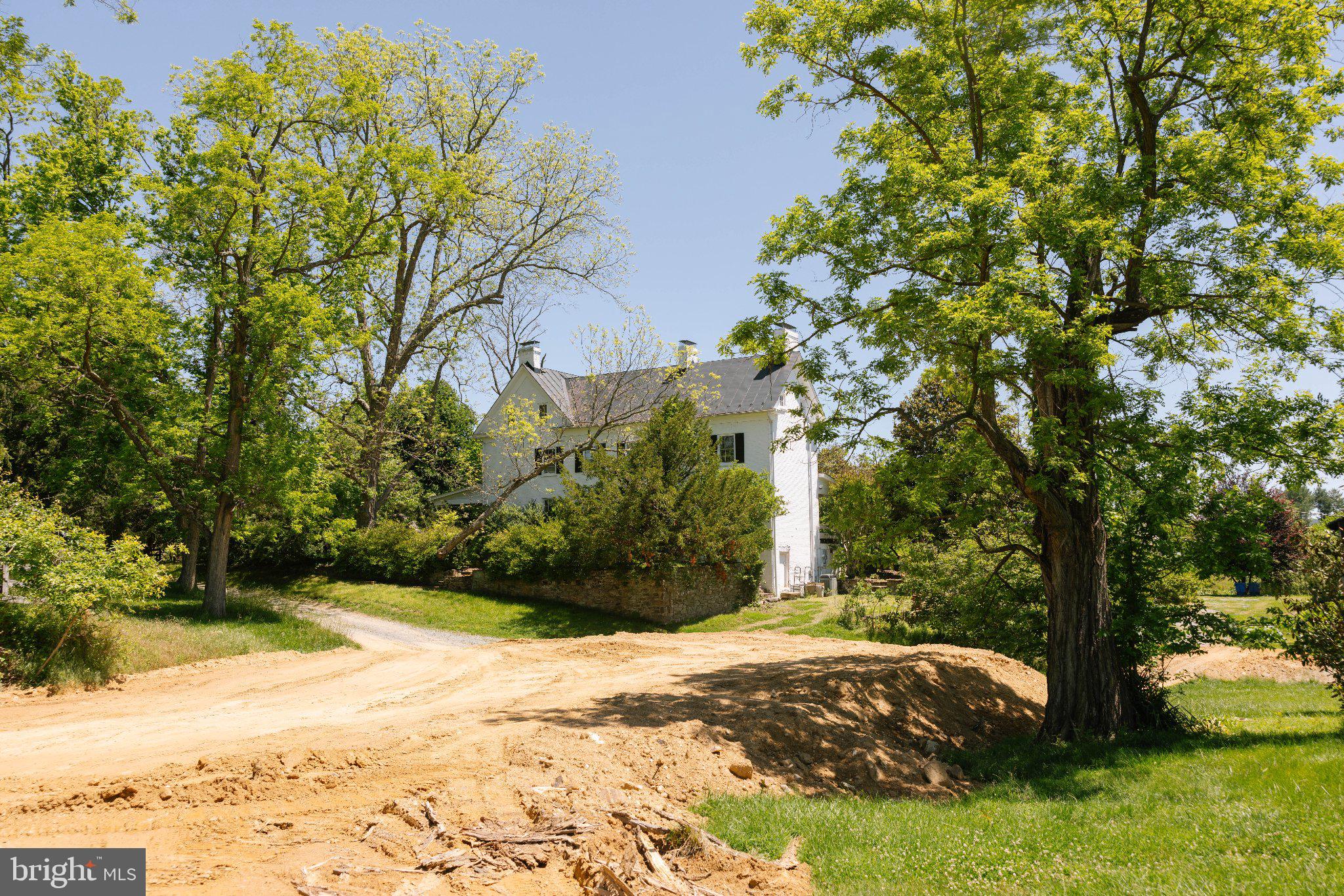 LINCOLN - Farm
