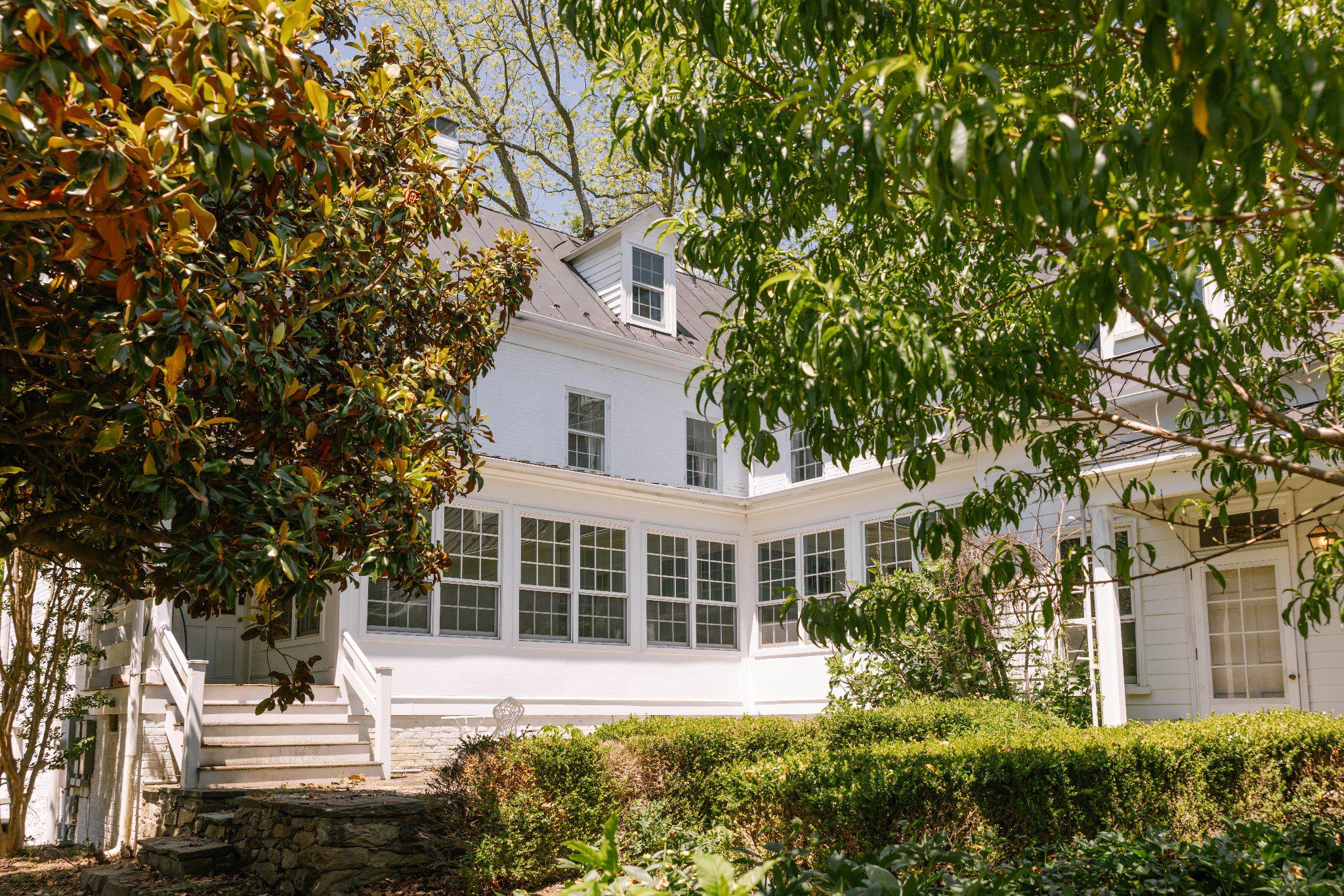 LINCOLN - Farm