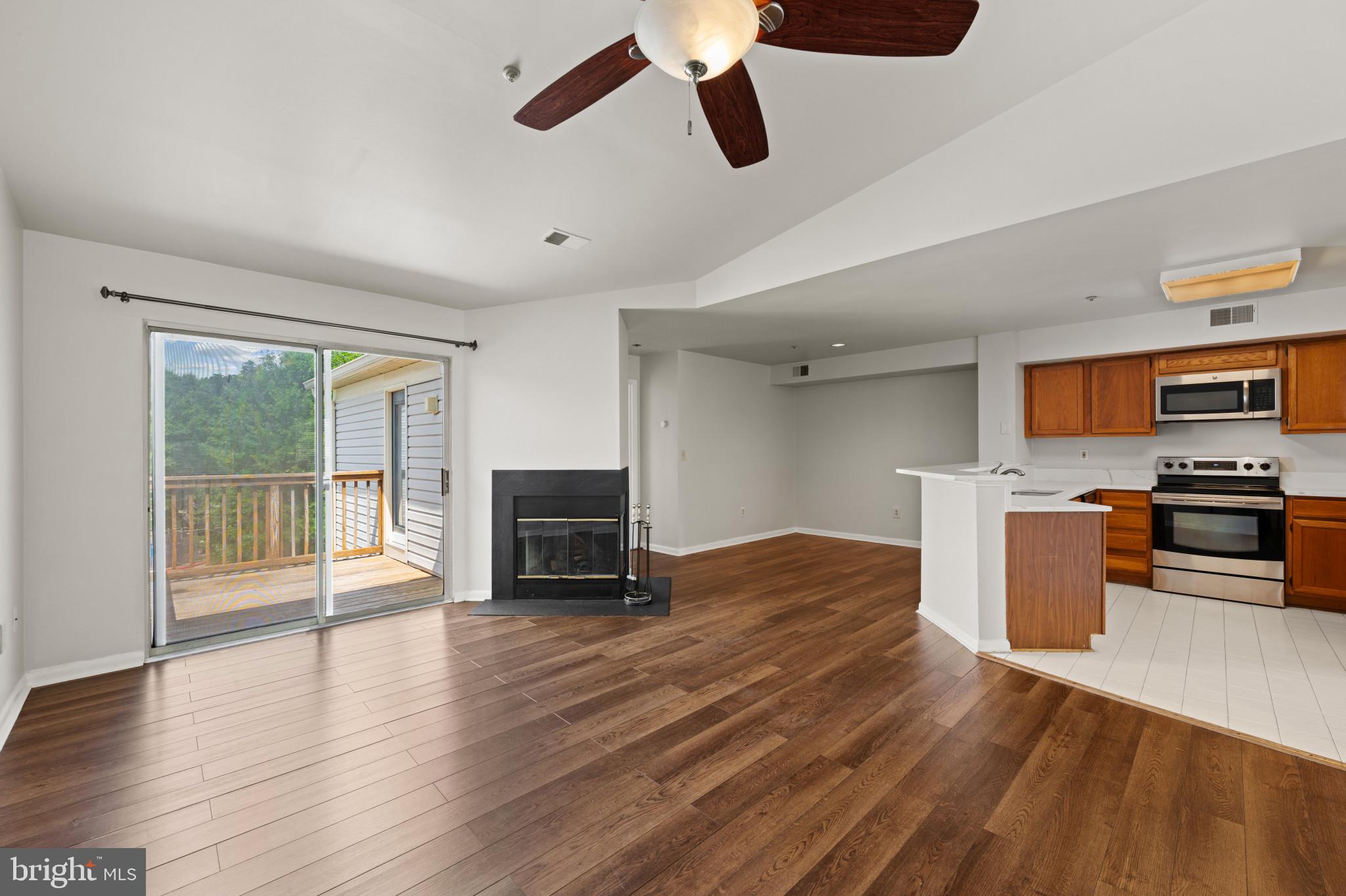 ANNAPOLIS OVERLOOK - Residential