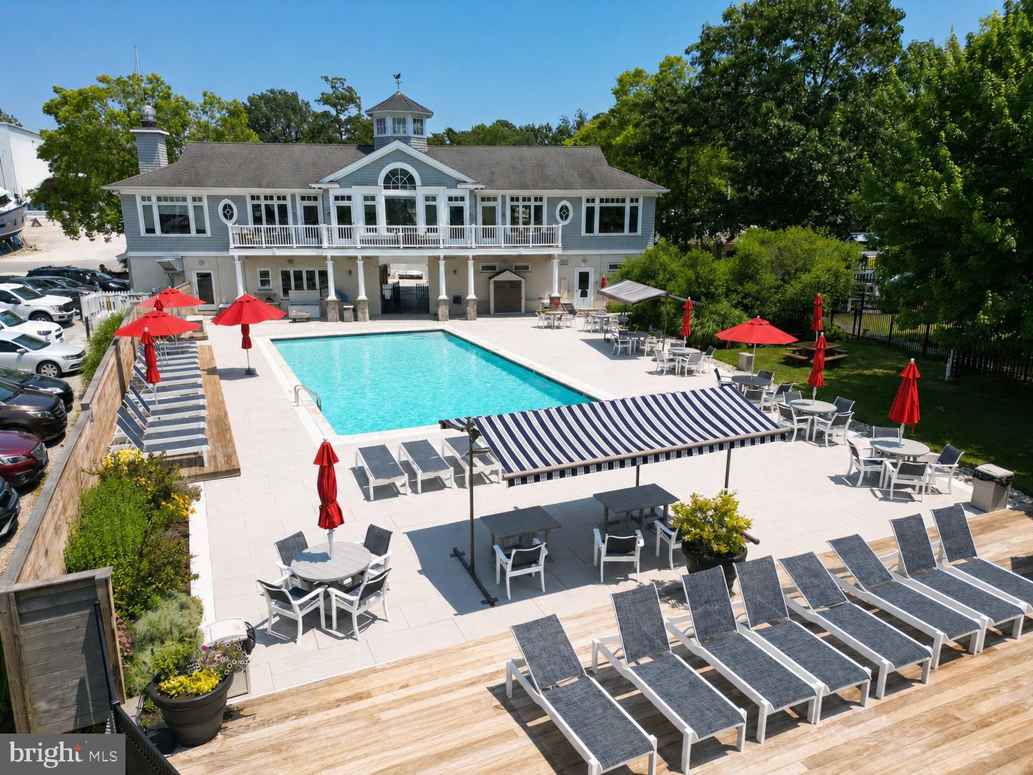 ANNAPOLIS OVERLOOK - Residential