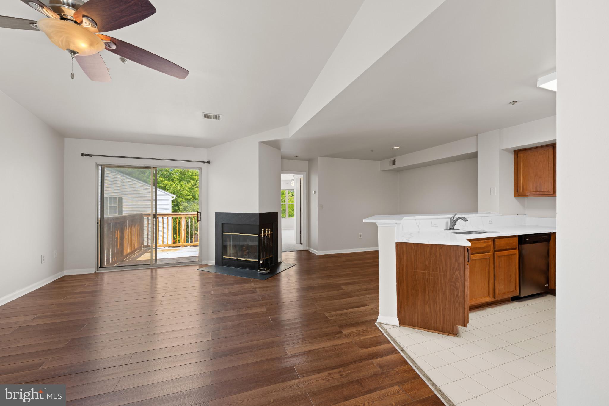 ANNAPOLIS OVERLOOK - Residential