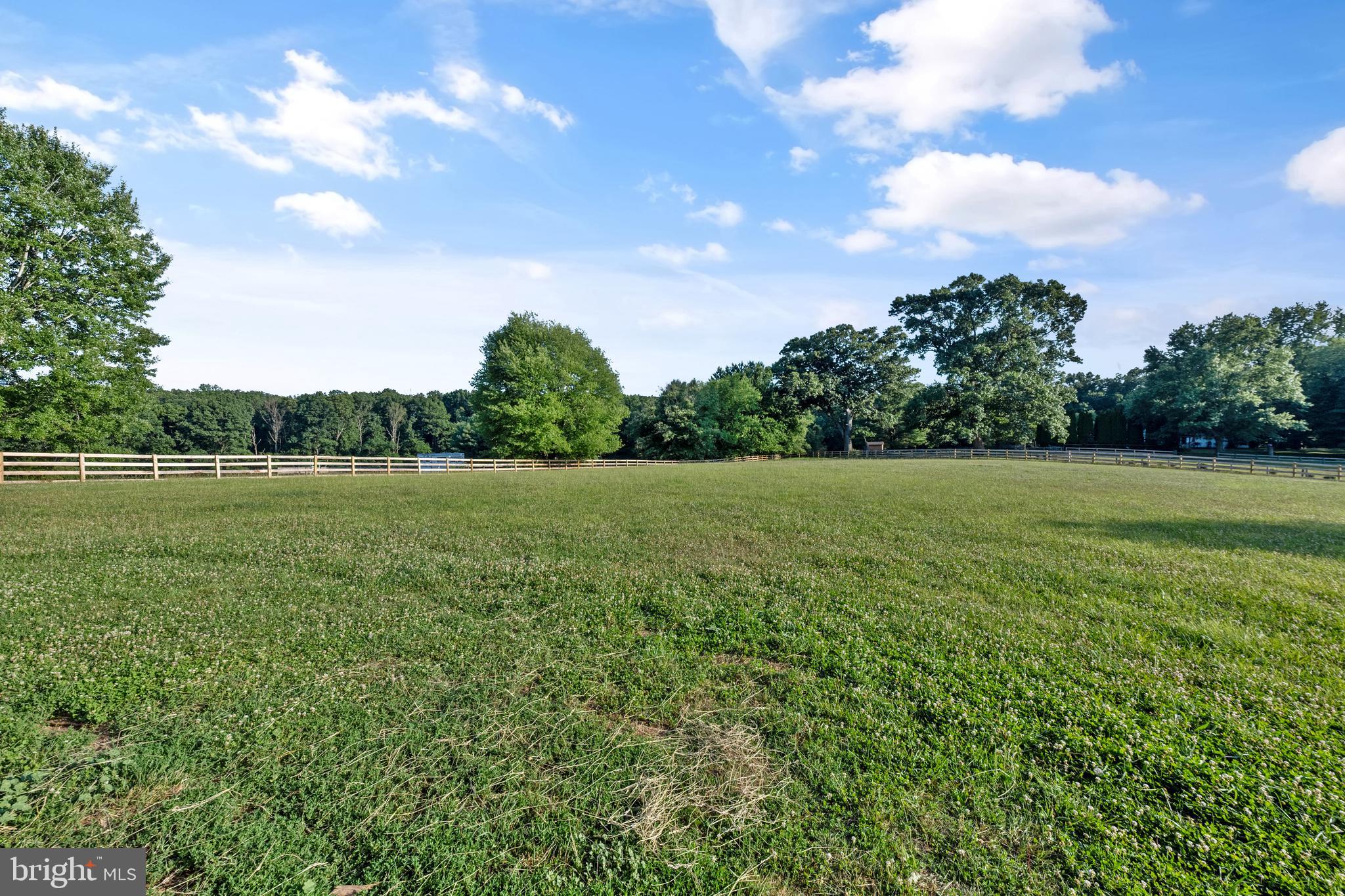 ARDEN VALLEY - Residential