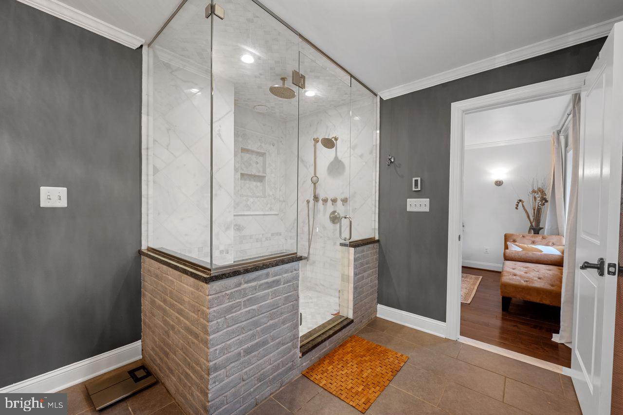 ARDEN VALLEY - Residential
