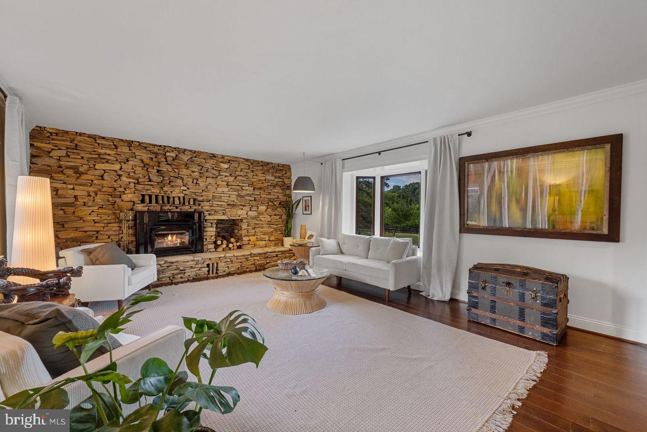 ARDEN VALLEY - Residential