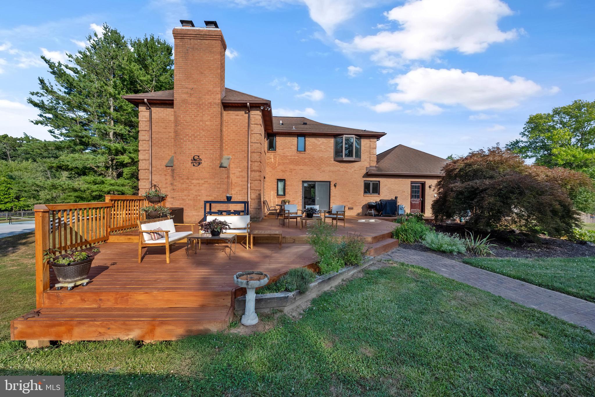 ARDEN VALLEY - Residential