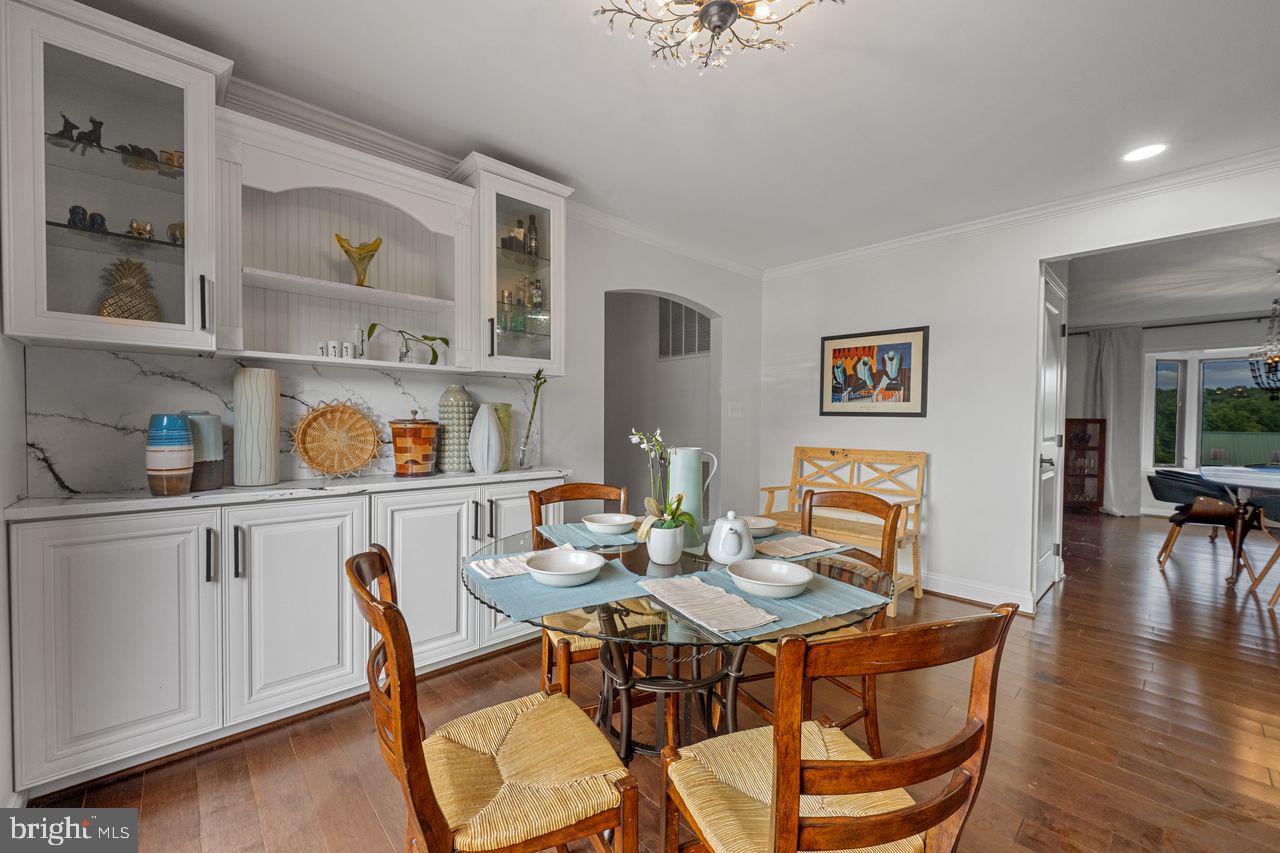 ARDEN VALLEY - Residential