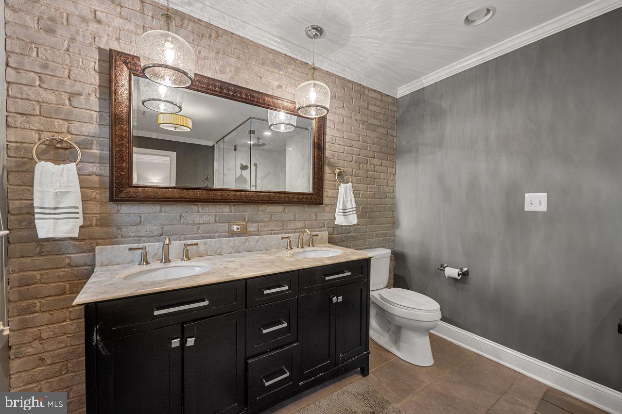 ARDEN VALLEY - Residential