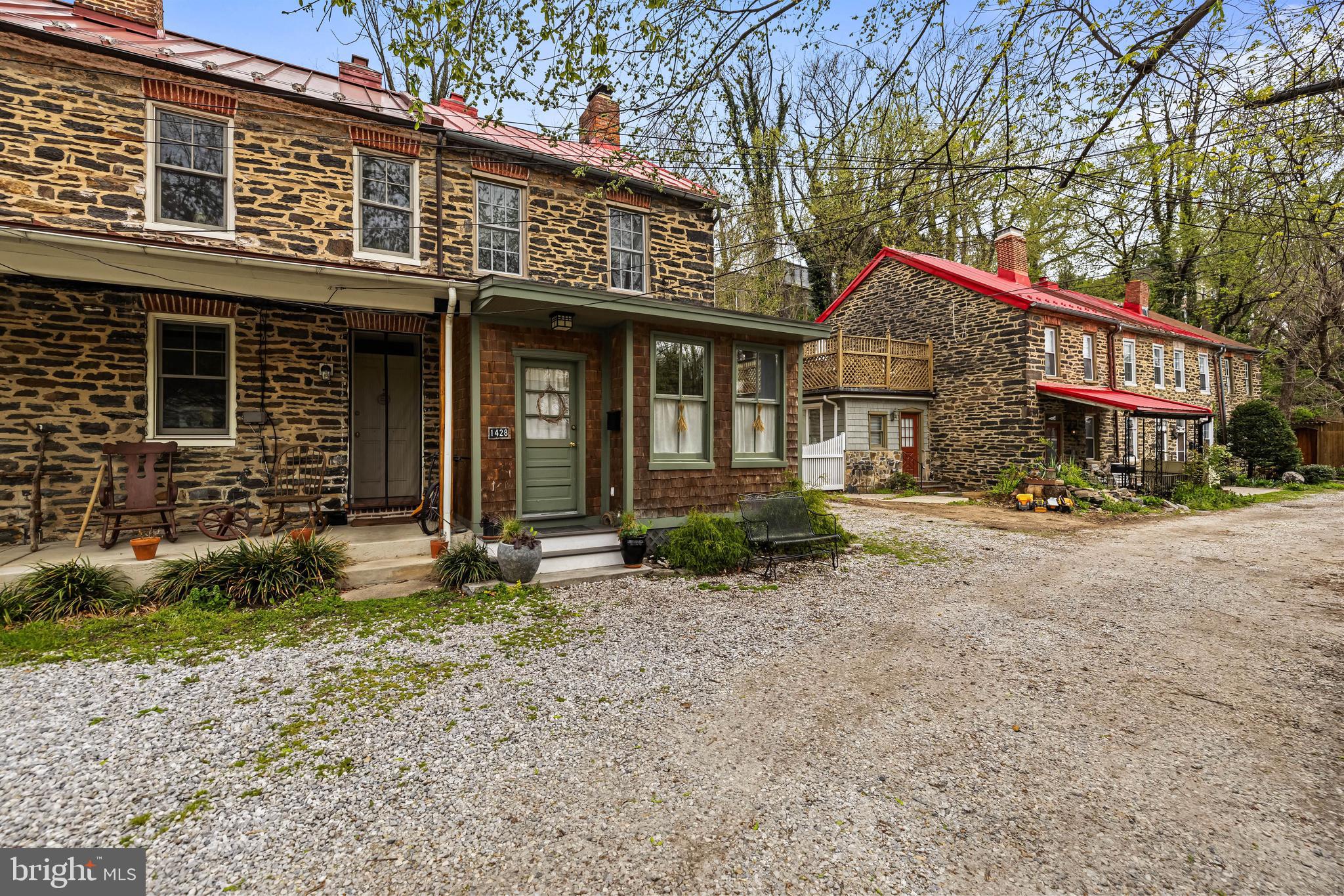 HAMPDEN HISTORIC DISTRICT - Residential