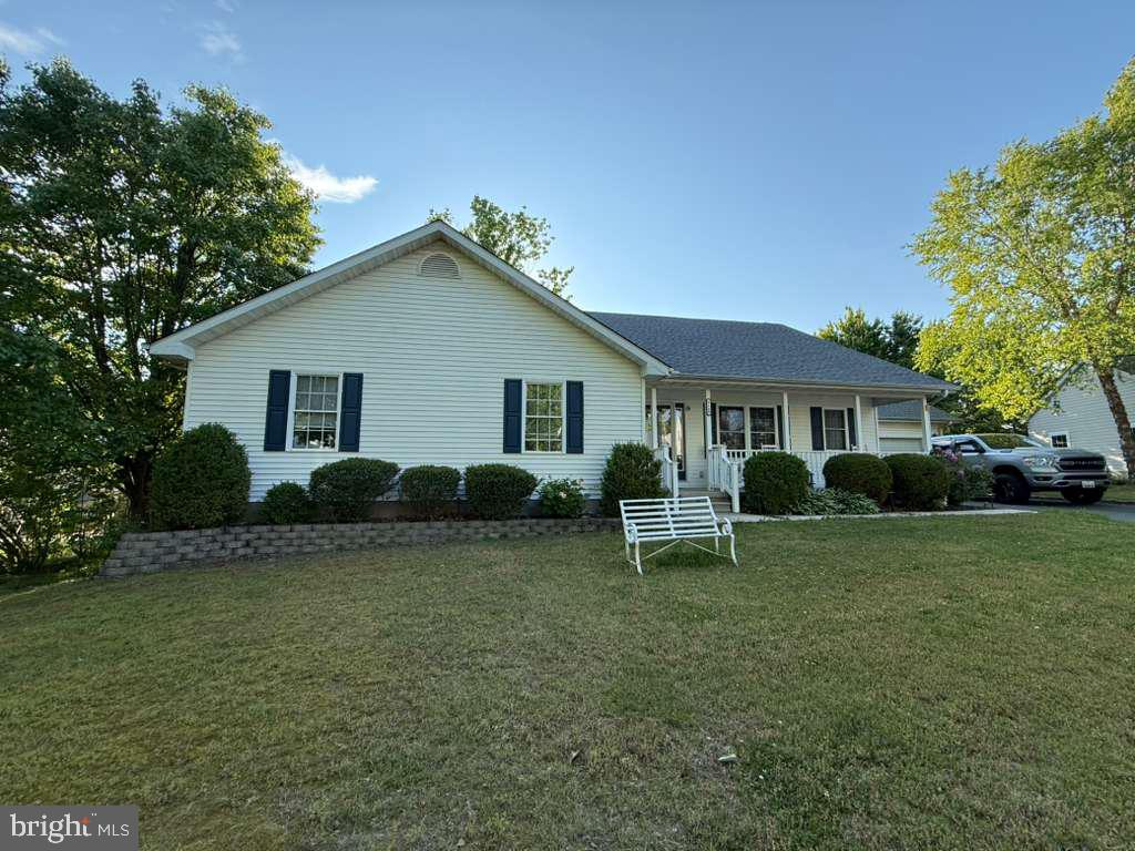 Beautiful house in Ethan Avenue, Easton! 3BR/2BA single-level home built in 2000 located in the desirable Waylands community in Easton, MD. Features 2,032 sq ft with an open floor plan, hardwood floors, gas fireplace, spacious primary suite with walk-in closet, attached 2-car garage, rear deck, and fenced yard. Well-maintained property with community park and pond, just minutes from shopping, dining, and waterfront attractions. PRICED FOR QUICK SALE!