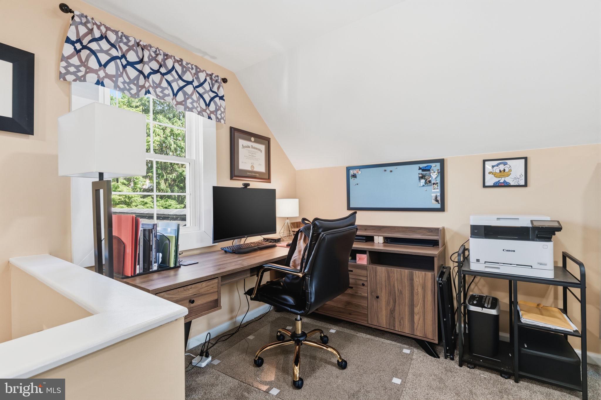 JENKINTOWN MANOR - Residential