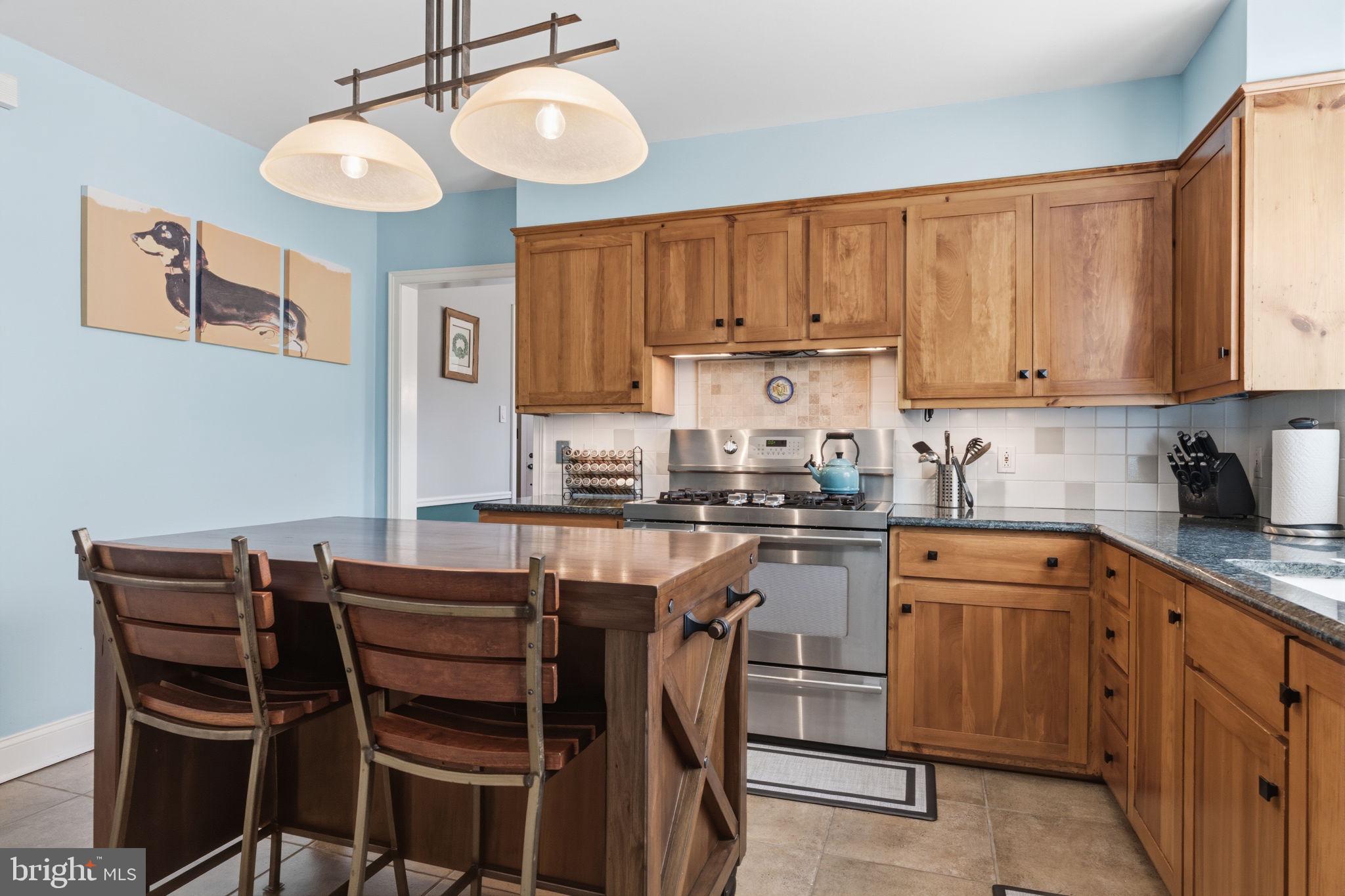 JENKINTOWN MANOR - Residential