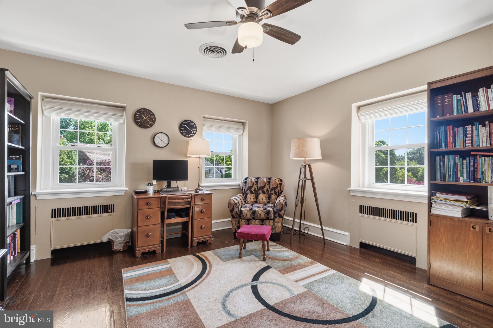 JENKINTOWN MANOR - Residential