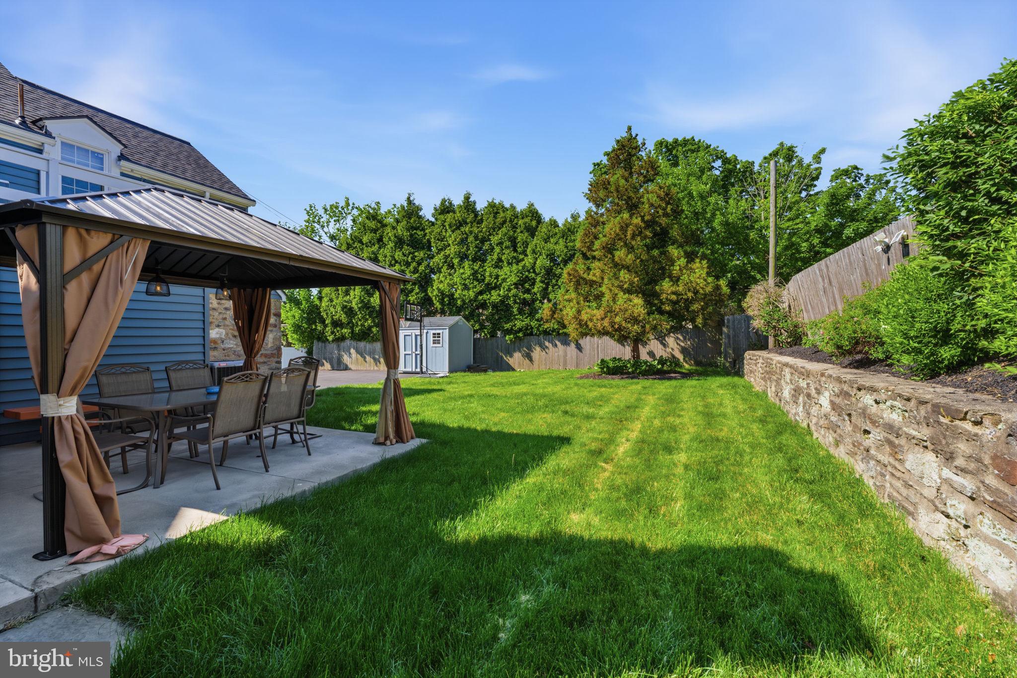 JENKINTOWN MANOR - Residential