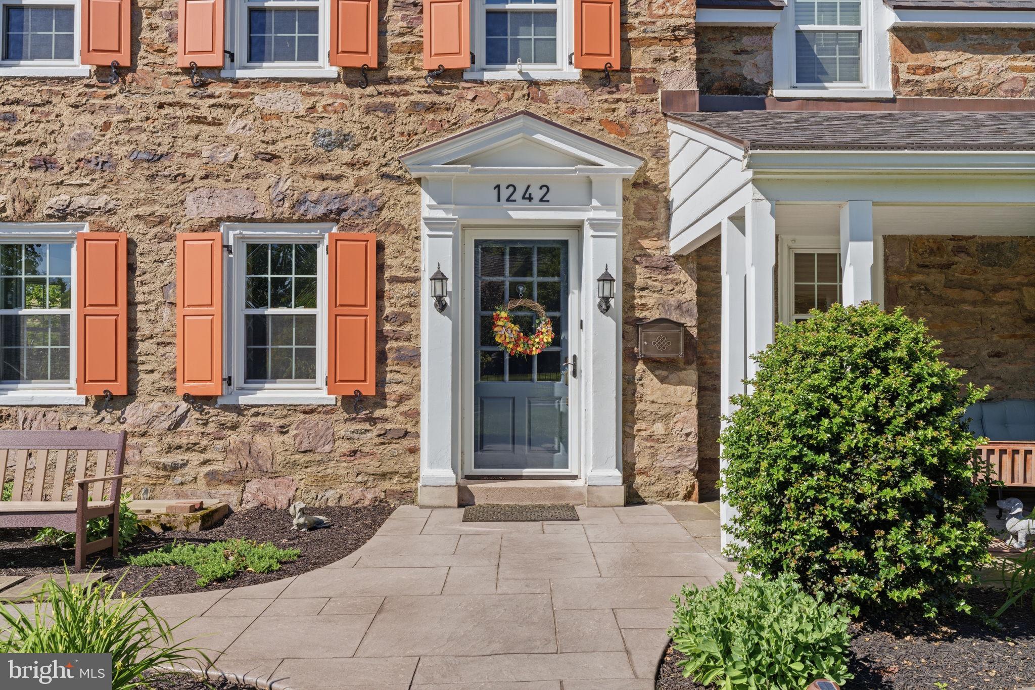 JENKINTOWN MANOR - Residential