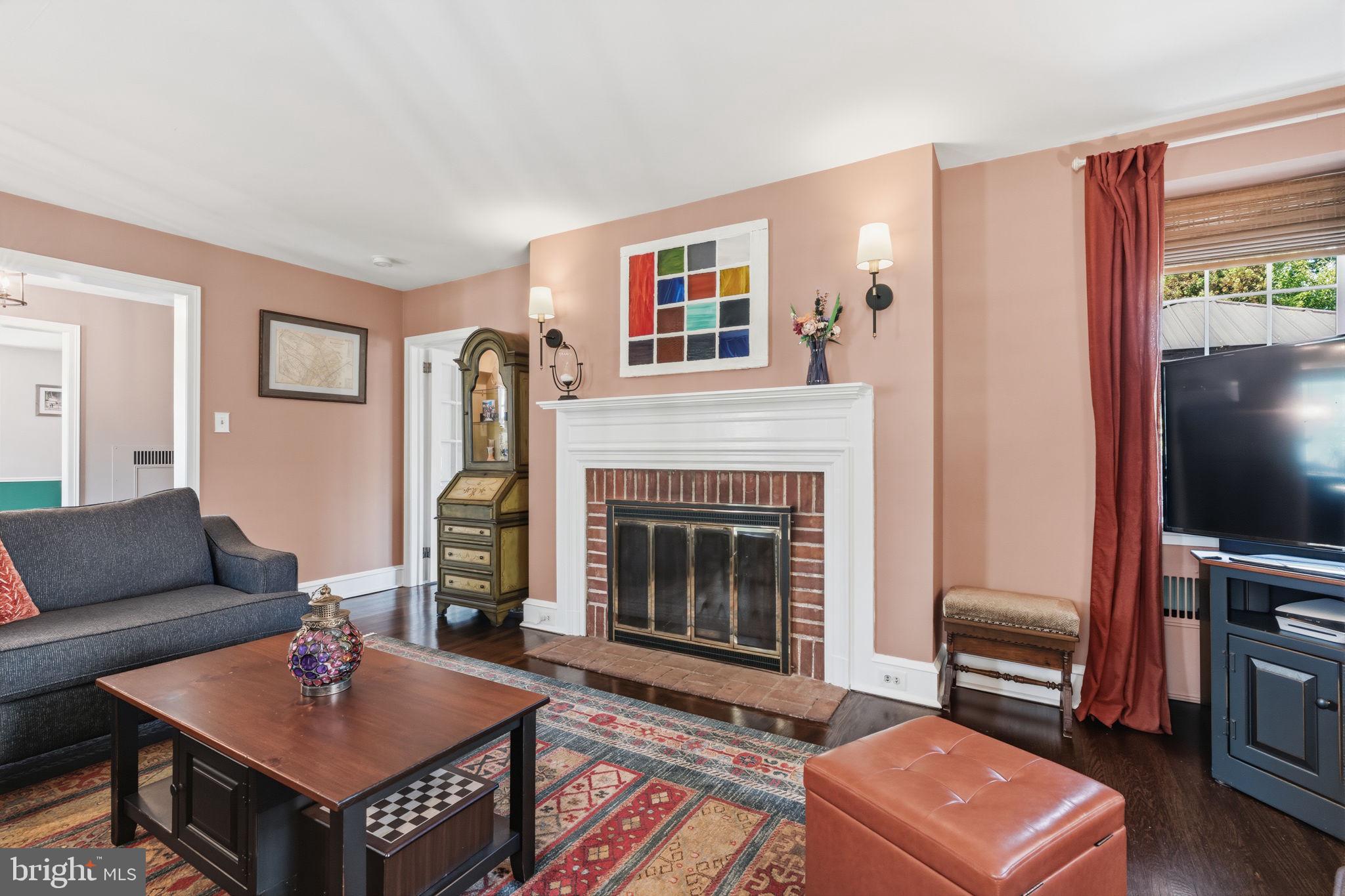 JENKINTOWN MANOR - Residential