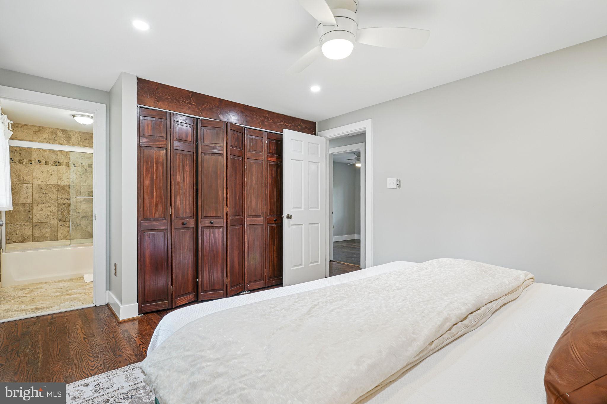 NEWPORT - Residential