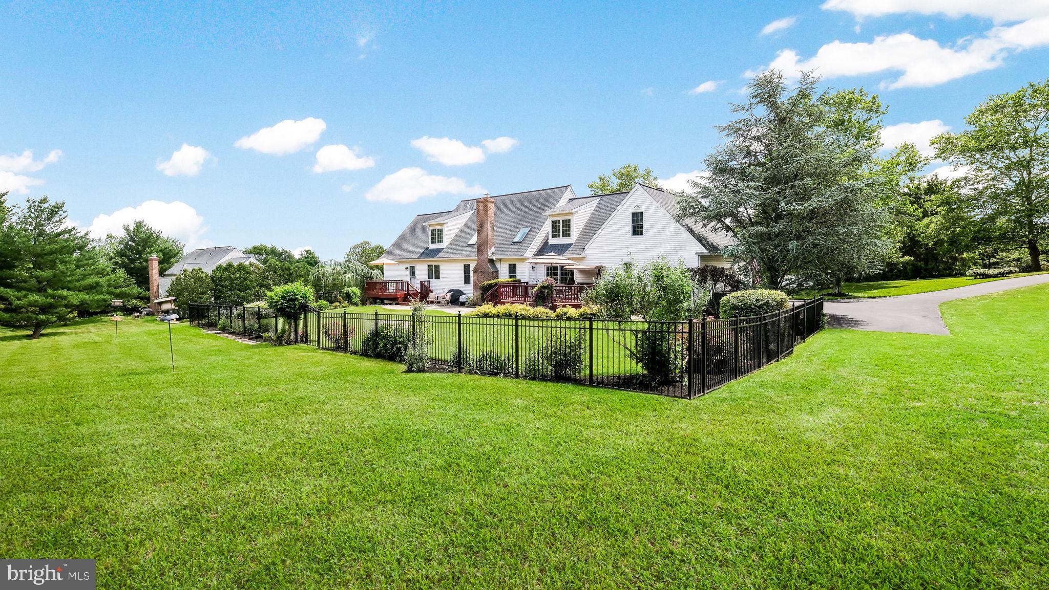 FOX HUNT ESTS - Residential