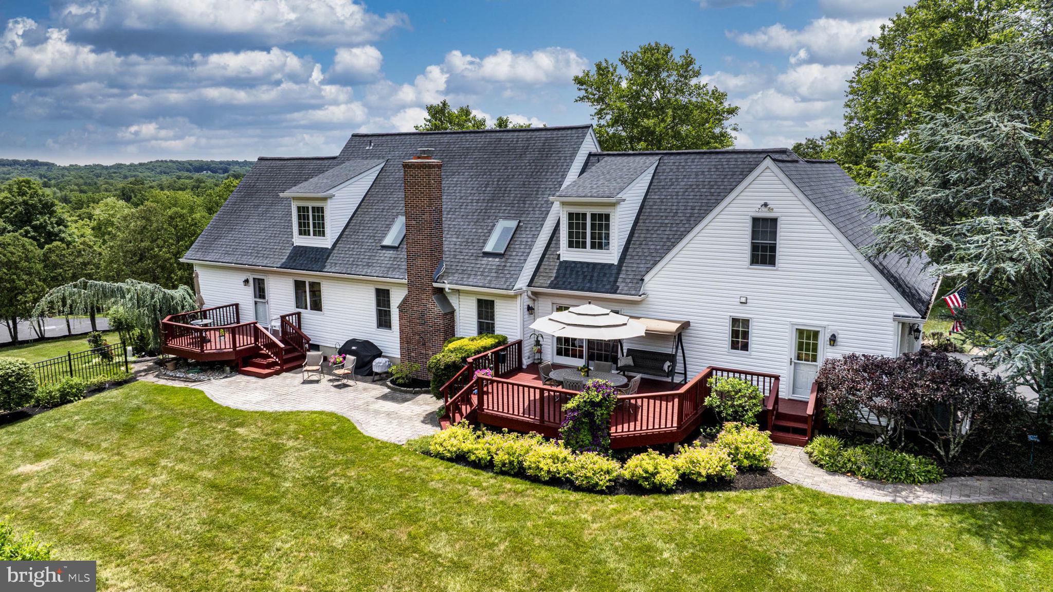 FOX HUNT ESTS - Residential