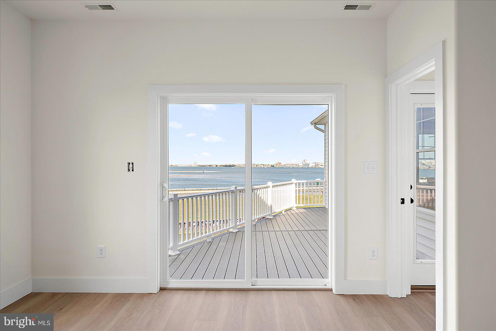 ESTATES AT INLET ISLE - Residential