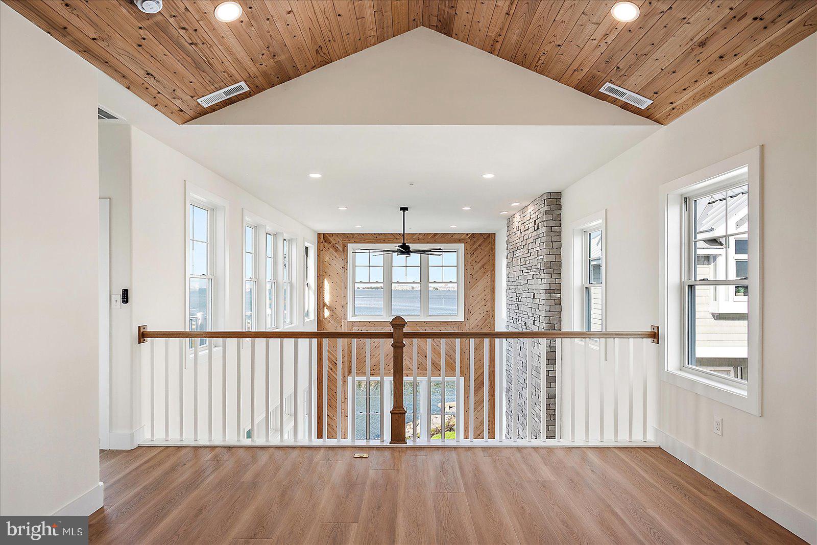 ESTATES AT INLET ISLE - Residential