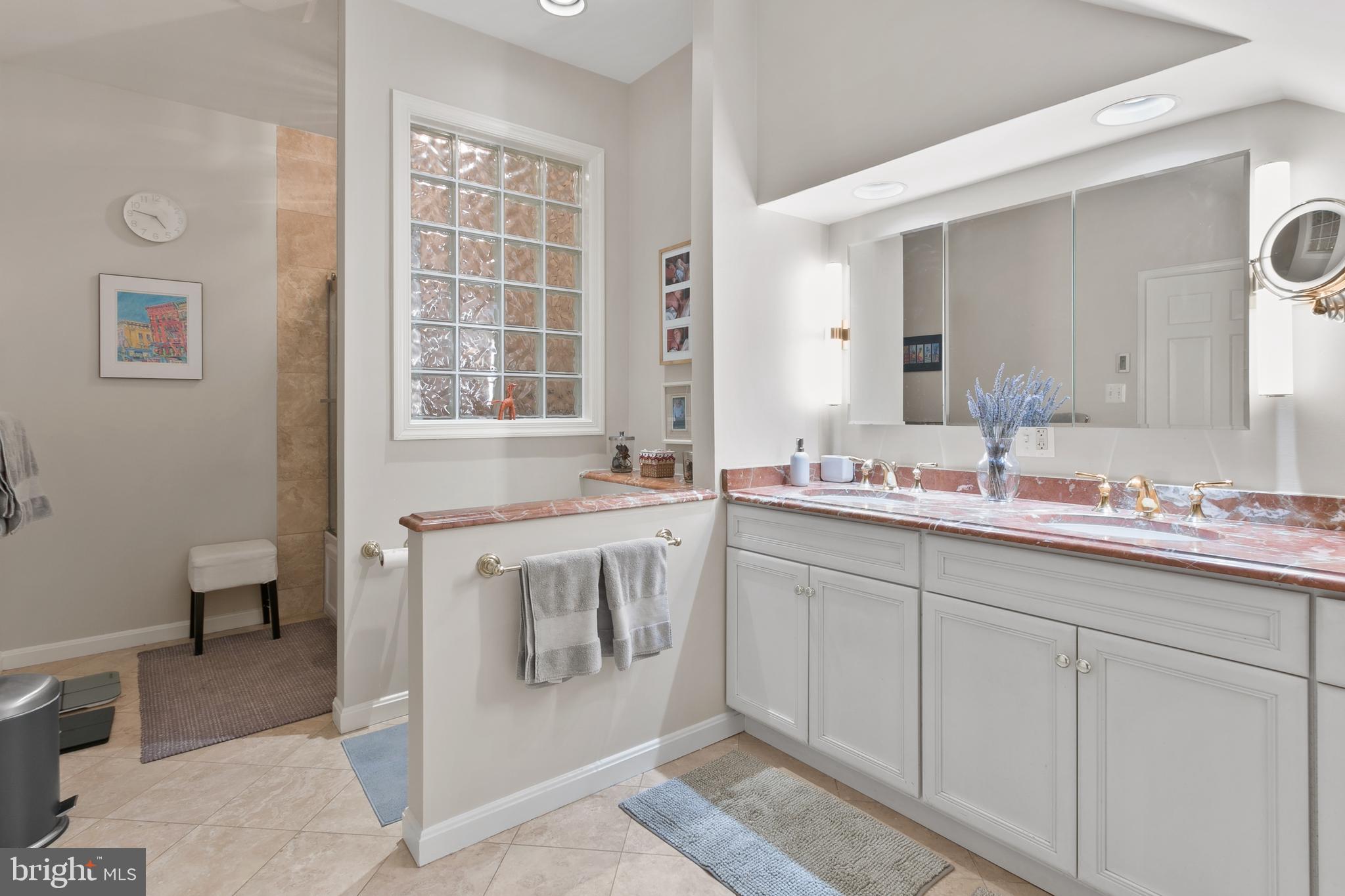 BROOKDALE - Residential