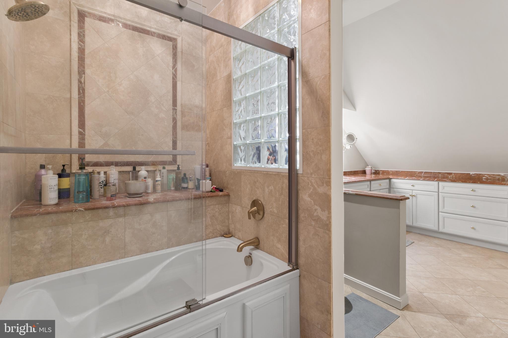 BROOKDALE - Residential