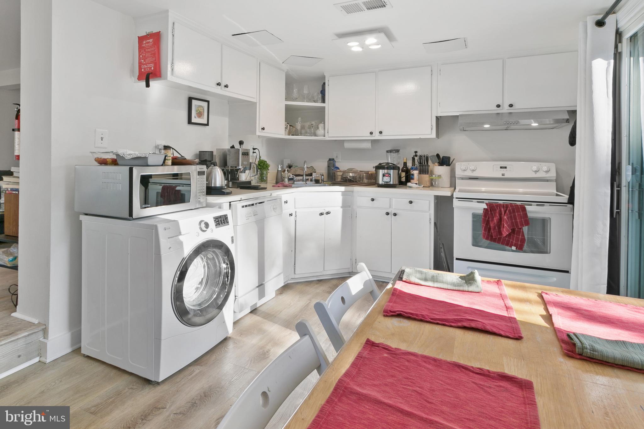 BROOKDALE - Residential