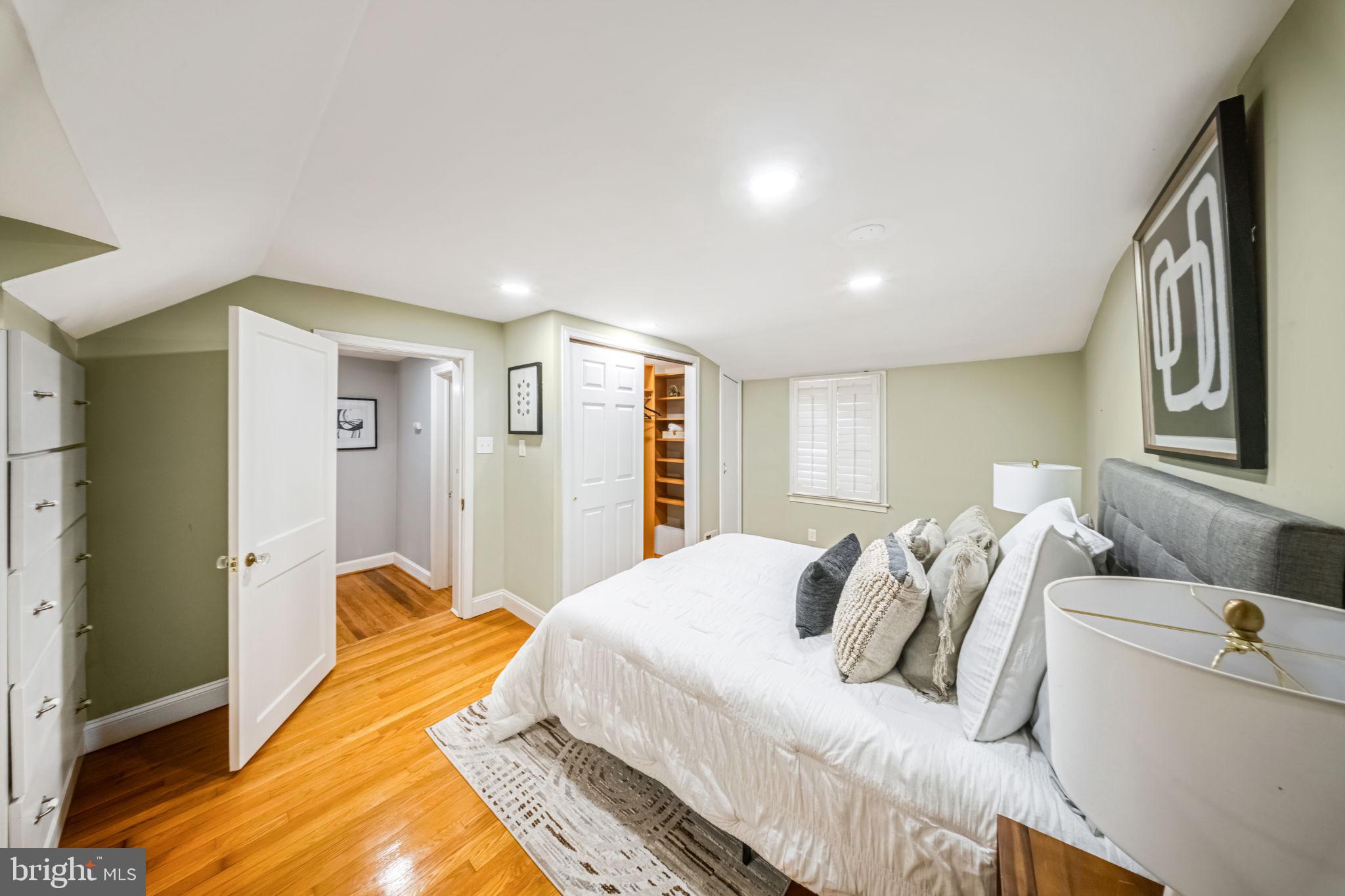CAPITOL VIEW PARK - Residential