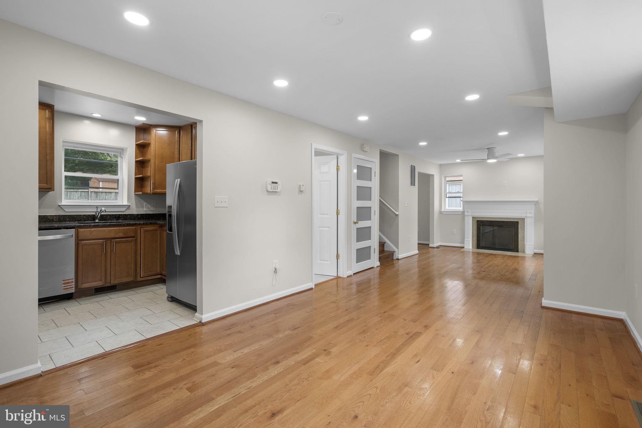 HALLIEWOOD - Residential