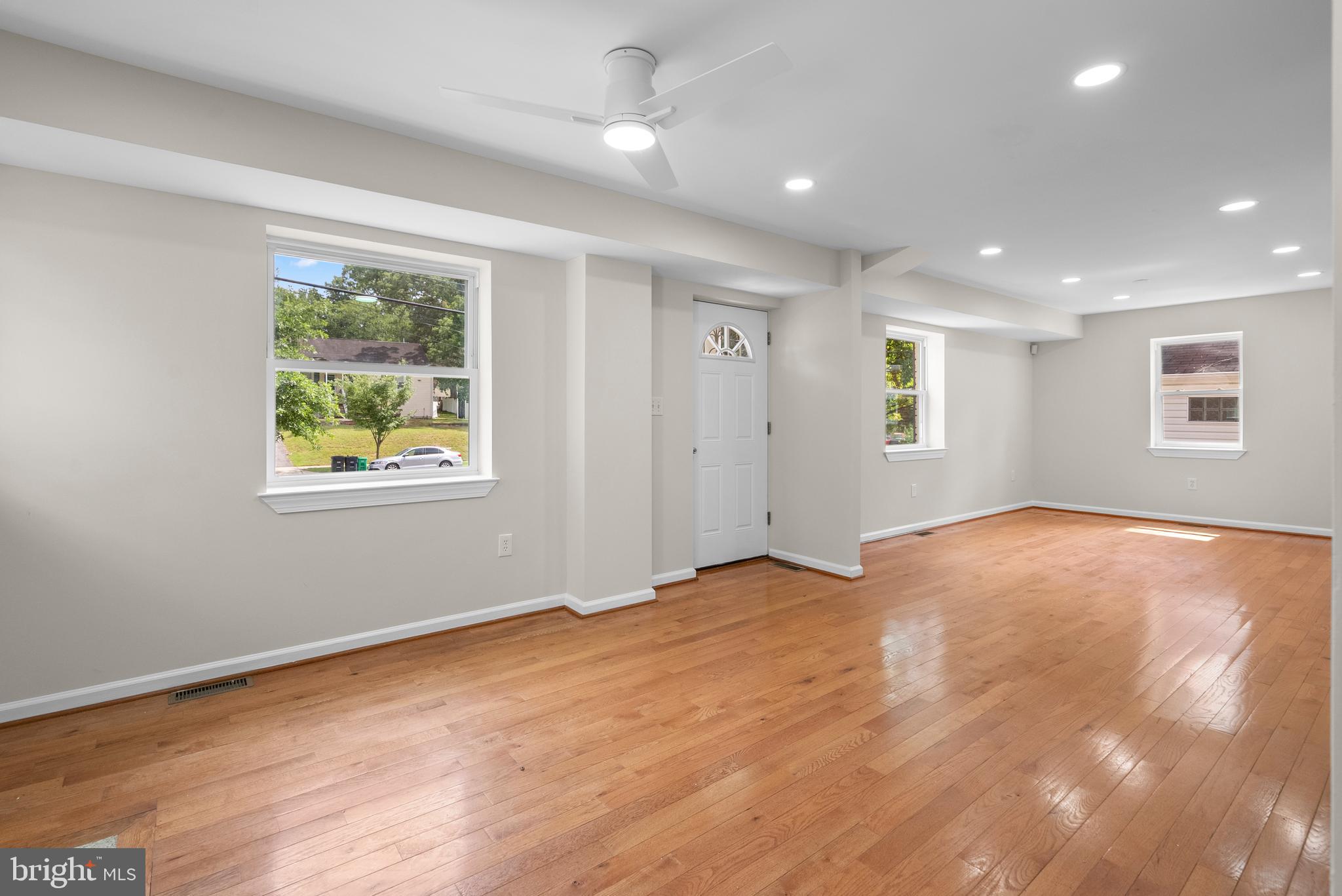 HALLIEWOOD - Residential