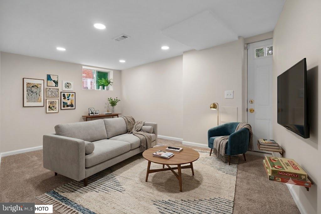 HALLIEWOOD - Residential